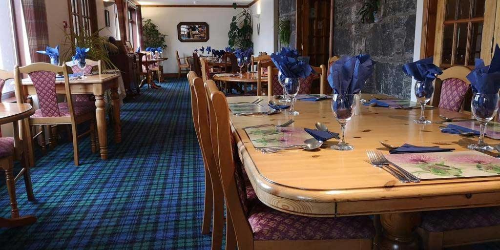 Doune Braes Hotel Breasclete Экстерьер фото