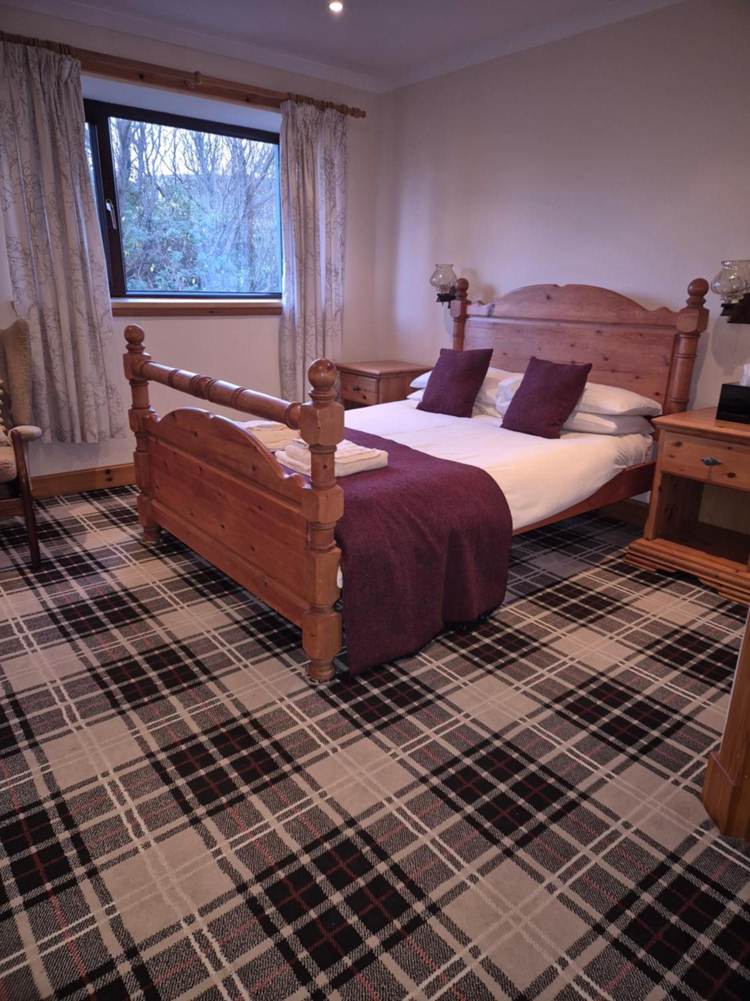 Doune Braes Hotel Breasclete Экстерьер фото